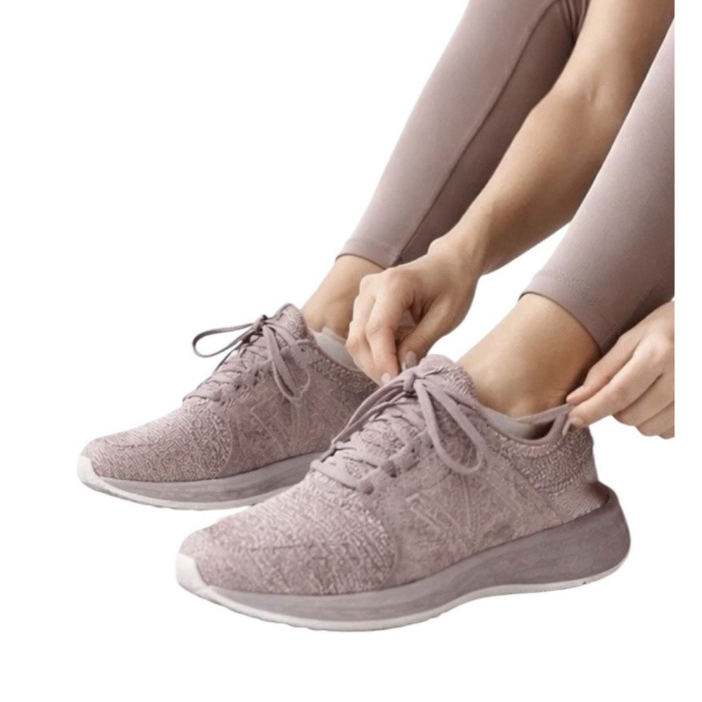 NEW BALANCE Fresh Foam Cruz Knit/Suede Sneaker sz 7 Pink Lush WCRUZOL Athleisure